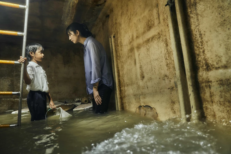 船艙爭吵戲讓楊采妮、白潤音全身溼透 船艙爭吵戲讓楊采妮、白潤音全身溼透