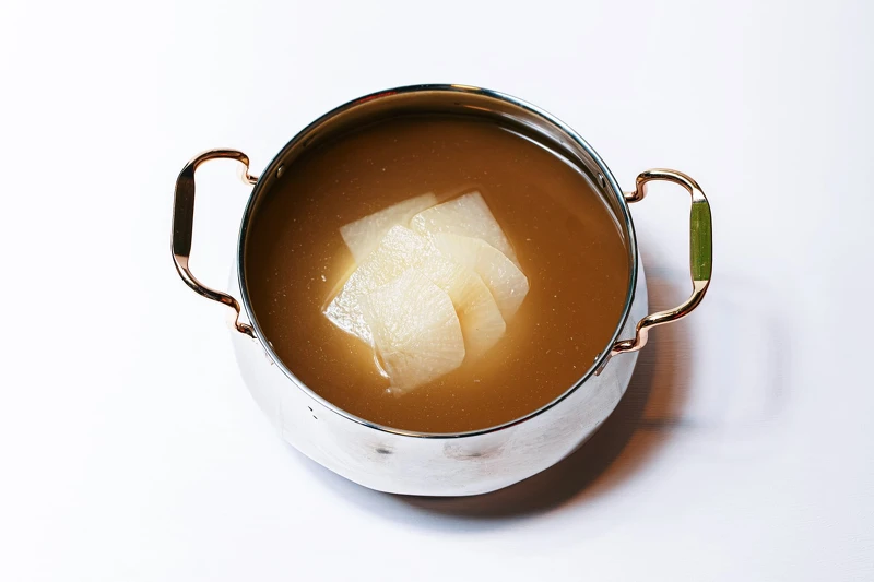 大根牛骨湯還能成為牛肉麵湯底。