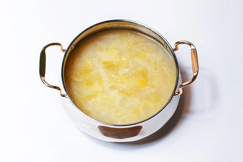 喜歡發酵酸香的吃貨們必吃的酸白菜湯底。