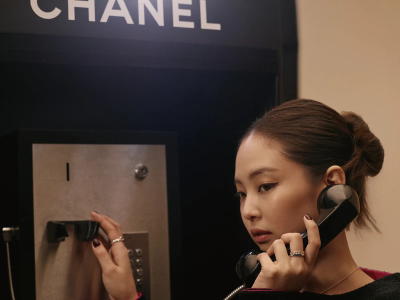 Jennie為香奈兒Coco Crush拍攝形象廣告,搶先試戴2022年新品 Jennie為香奈兒Coco Crush拍攝形象廣告,搶先試戴2022年新品