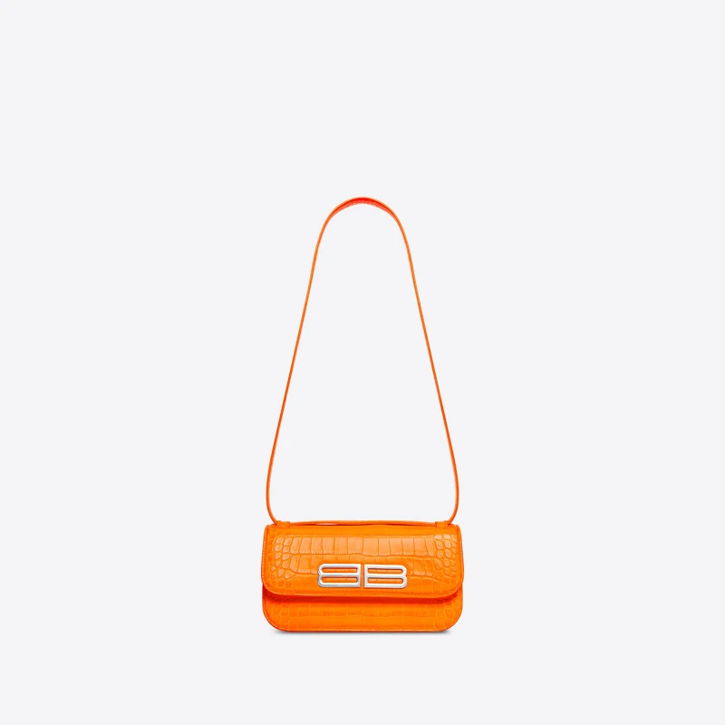 Gossip Bag橘色BB肩背包,NT$58,800 Gossip Bag橘色BB肩背包,NT$58,800