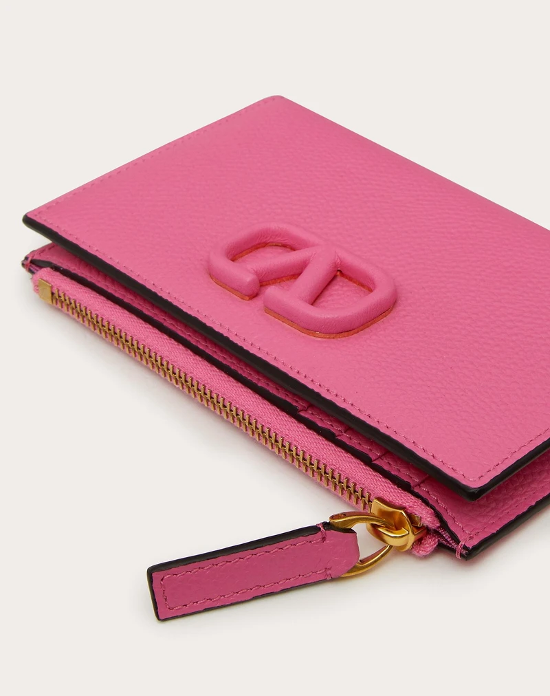 Valentino拉鍊式卡夾,NT17,000 Valentino拉鍊式卡夾,NT17,000