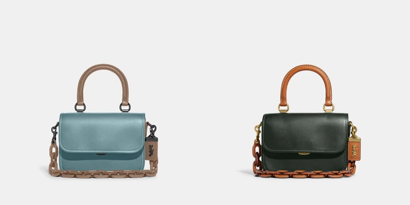 Coach Rouge撞色手袋,售價NT$27,800~28,000 Coach Rouge撞色手袋,售價NT$27,800~28,000