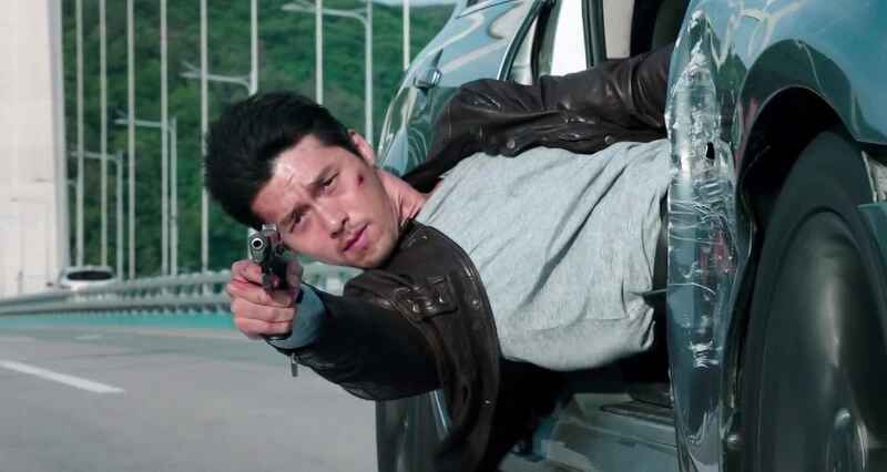 玄彬《機密同盟》十分帥氣 玄彬《機密同盟》十分帥氣