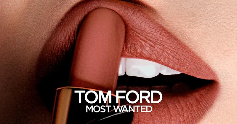 TOM FORD 2022木質調唇膏新色登場情境圖。 TOM FORD 2022木質調唇膏新色登場情境圖。