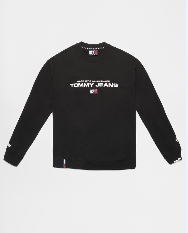 長袖圓領上衣,NT4,799 長袖圓領上衣,NT4,799