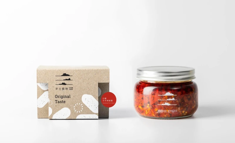 丰土植地辣椒醬。 丰土植地辣椒醬。