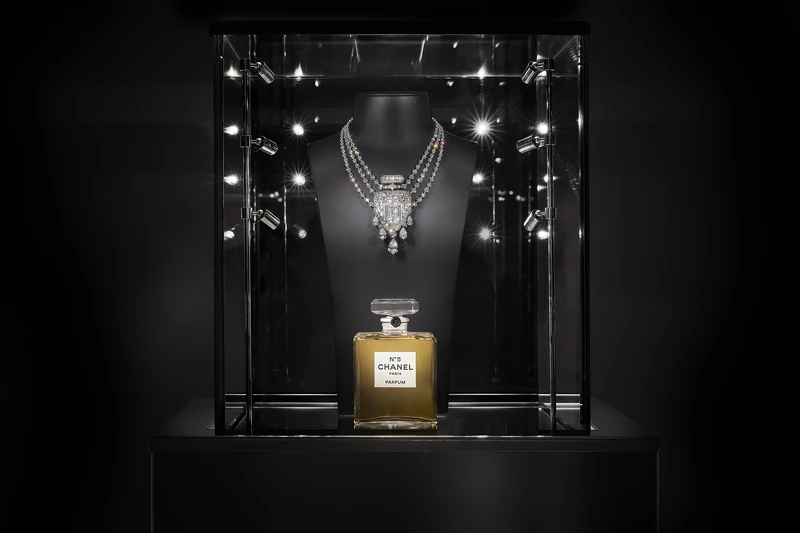 珠寶展現場 珠寶展現場