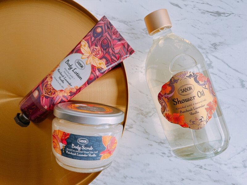 SABON明星三部曲,從沐浴油25週年限量版、身體磨砂、身體乳液,一步步為帶來美好的沐浴重生。 SABON明星三部曲,從沐浴油25週年限量版、身體磨砂、身體乳液,一步步為帶來美好的沐浴重生。