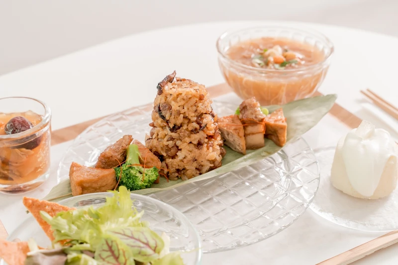 與阿霞飯店合作之啤酒滷肉米糕。 與阿霞飯店合作之啤酒滷肉米糕。