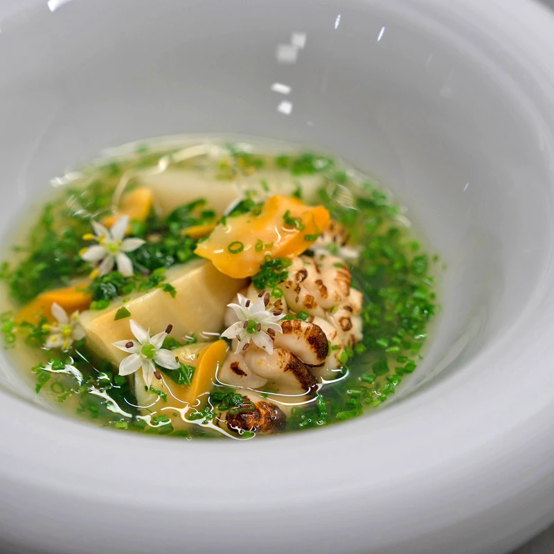 Liberté。 Liberté。