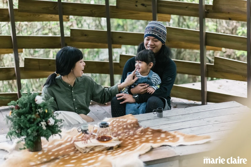 蔡昇達(阿達)與太太林貞余(娃娃)、女兒蔡朵棠(朵朵) 蔡昇達(阿達)與太太林貞余(娃娃)、女兒蔡朵棠(朵朵)