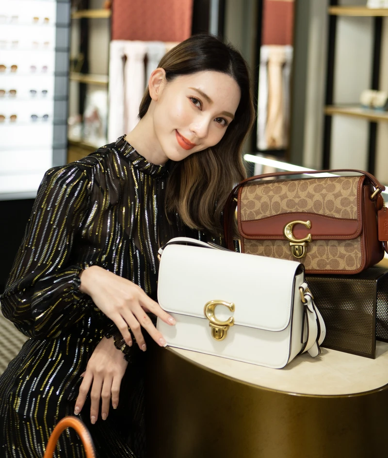 COACH STUDIO肩揹手袋,推薦價NT16,800 COACH STUDIO肩揹手袋,推薦價NT16,800