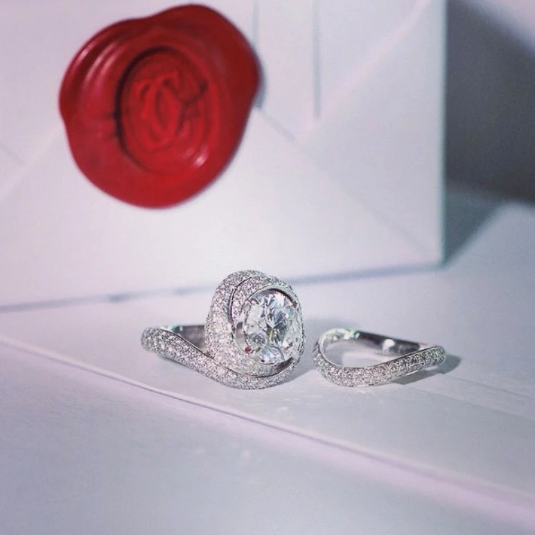 卡地亞經典鑽戒 卡地亞經典鑽戒