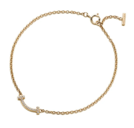 Tiffany T Smile 18K金短版鑲鑽微笑手鍊，售價NT$46,000