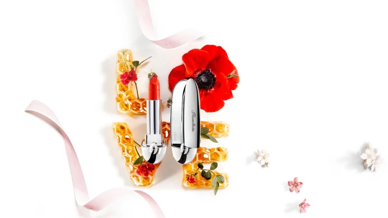 嬌蘭2022 VALENTINE’S DAY試香活動,官網下單花草水語淡香水、紅寶之吻高訂唇膏獨享刻字服務。 嬌蘭2022 VALENTINE’S DAY試香活動,官網下單花草水語淡香水、紅寶之吻高訂唇膏獨享刻字服務。