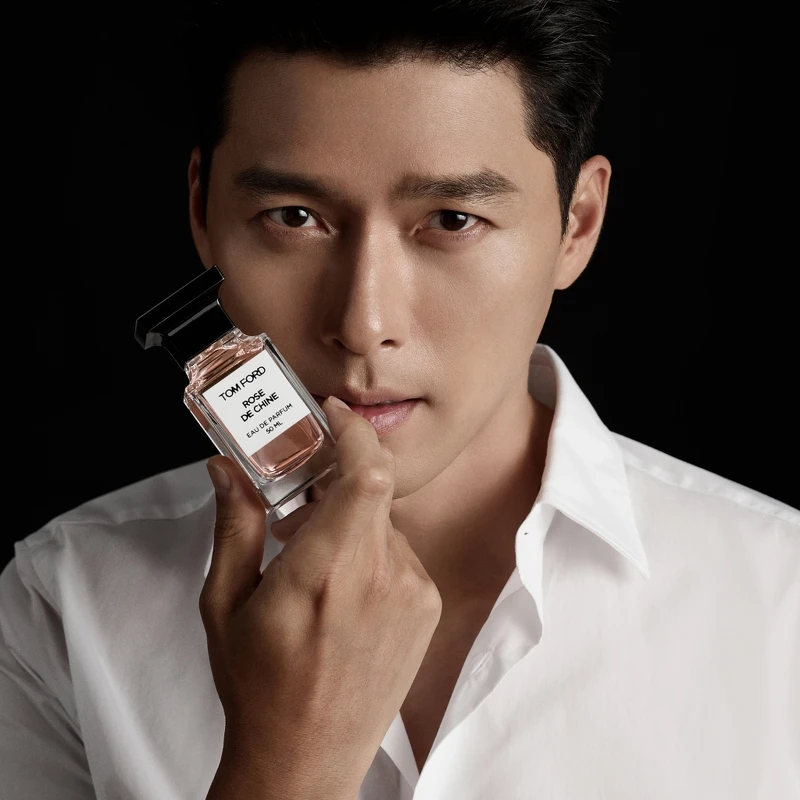 TOM FORD亞太區品牌香氛形象大使玄彬與私人調香系列ROSE DE CHINE東方玫瑰。