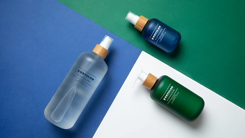 KRYOLAN歌劇魅影2022年推出純素卸妝。