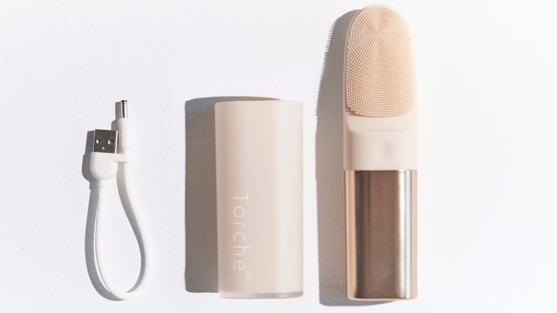 NUEVA Torche™ 超溫感三效音波洗臉儀,NT7290 NUEVA Torche™ 超溫感三效音波洗臉儀,NT7290