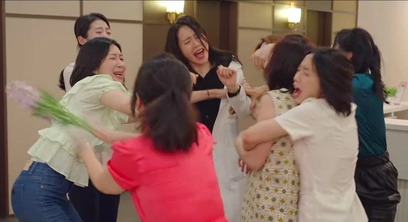 《三十九》女人們的鬥毆超荒謬