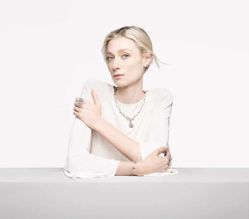 Dior 全新珠寶大使 Elizabeth Debicki 演繹珠寶系列「Rose Dior Bagatelle」新品 Dior 全新珠寶大使 Elizabeth Debicki 演繹珠寶系列「Rose Dior Bagatelle」新品