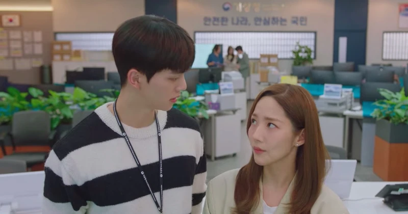 《氣象廳的人們》朴敏英被宋江看出心意 《氣象廳的人們》朴敏英被宋江看出心意