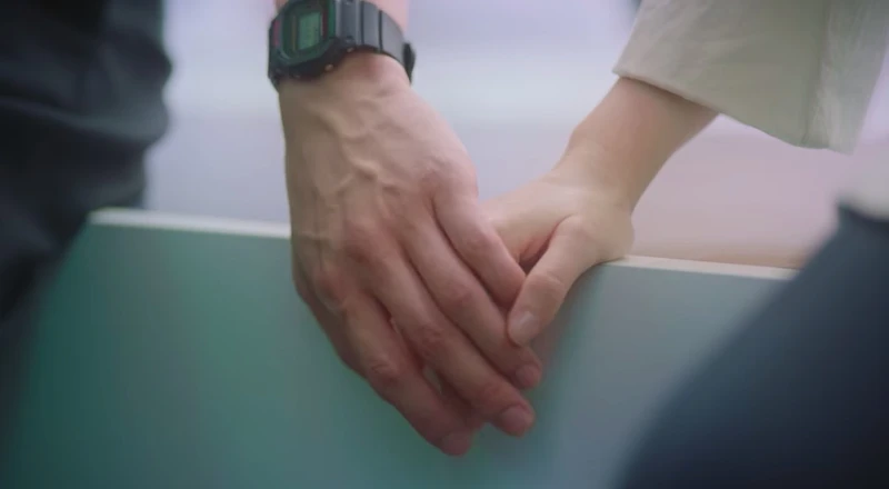 《氣象廳的人們》「夏雨CP」上班偷牽手 《氣象廳的人們》「夏雨CP」上班偷牽手