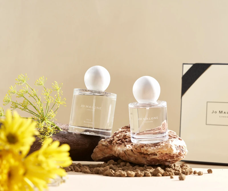 合歡花香水 50ml NT$3,700、100ml NT$5,450