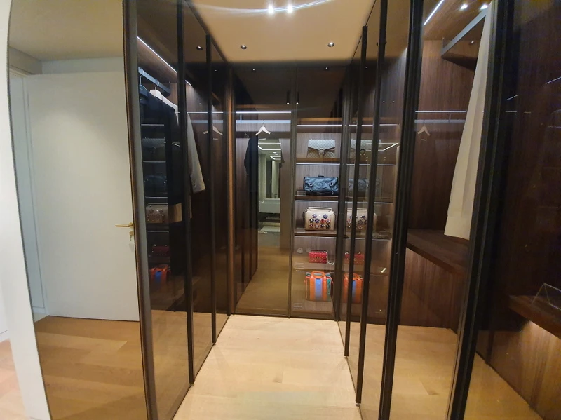 Villadegreeum W 擁有偌大更衣室