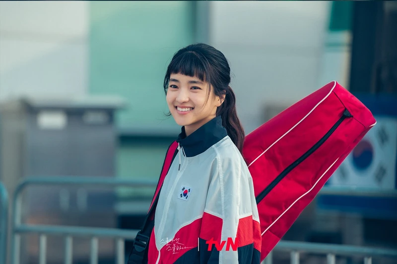 《二十五，二十一》金泰梨是劇拋臉 演技超讚