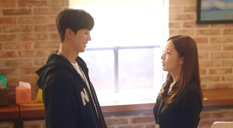 《氣象廳的人們》夏雨CP互動超甜 《氣象廳的人們》夏雨CP互動超甜