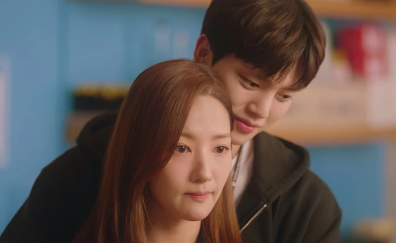 《氣象廳的人們》時雨和夏京感情升溫 《氣象廳的人們》時雨和夏京感情升溫