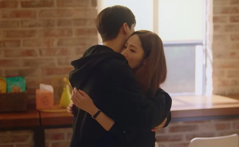 《氣象廳的人們》時雨小心保護夏京 《氣象廳的人們》時雨小心保護夏京