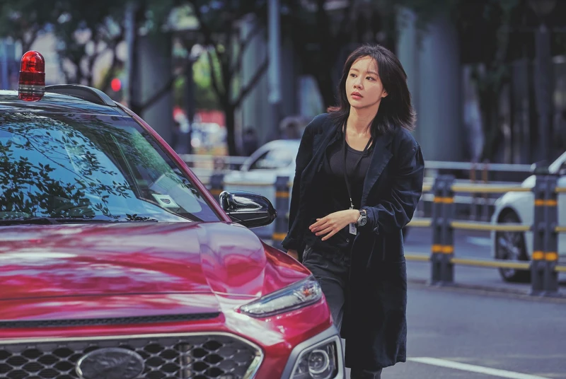 《迷網追兇》金亞中有許多動作戲 《迷網追兇》金亞中有許多動作戲