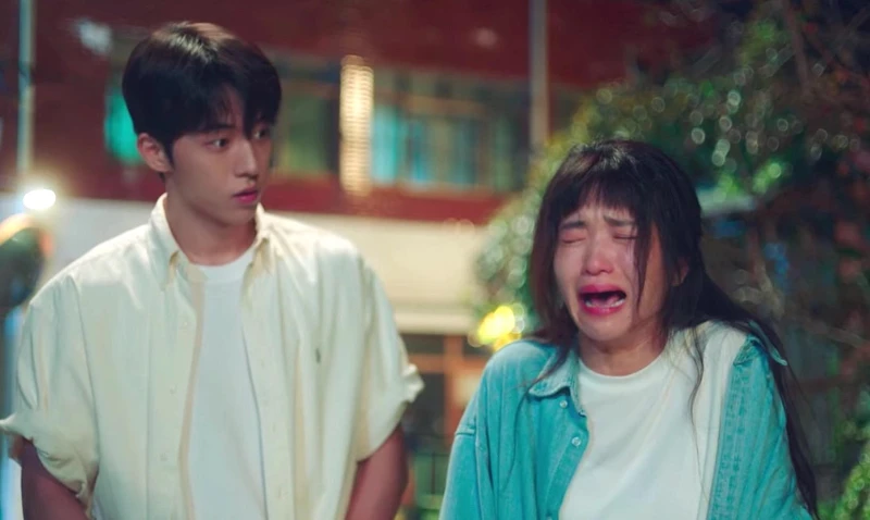 《二十五,二十一》南柱赫與金泰梨火花十足 《二十五,二十一》南柱赫與金泰梨火花十足