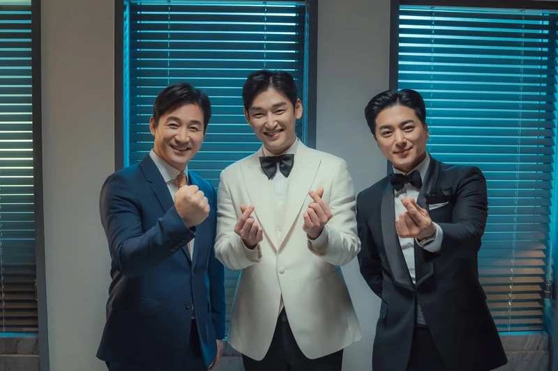 《婚詞離曲3》渣男老公們全盧民以及新加入的姜新孝 池英山 《婚詞離曲3》渣男老公們全盧民以及新加入的姜新孝 池英山