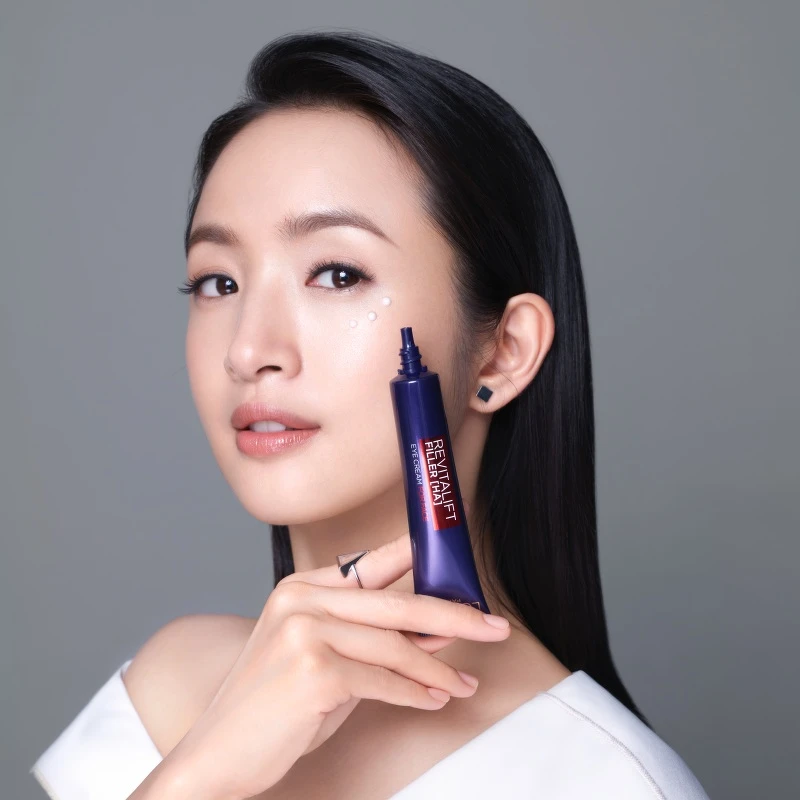 巴黎萊雅全新肌膚保養暨女性平權年度品牌大使林依晨形象照。