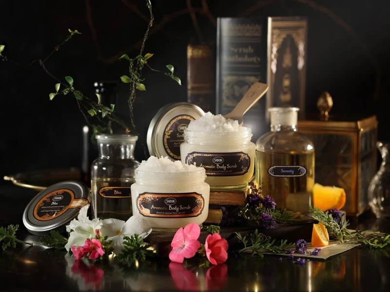 SABON限量精油身體磨砂膏情境圖。