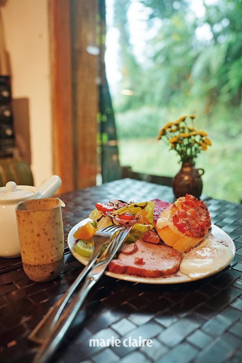 這裡提供餐飲,此為早午餐盤。 這裡提供餐飲,此為早午餐盤。