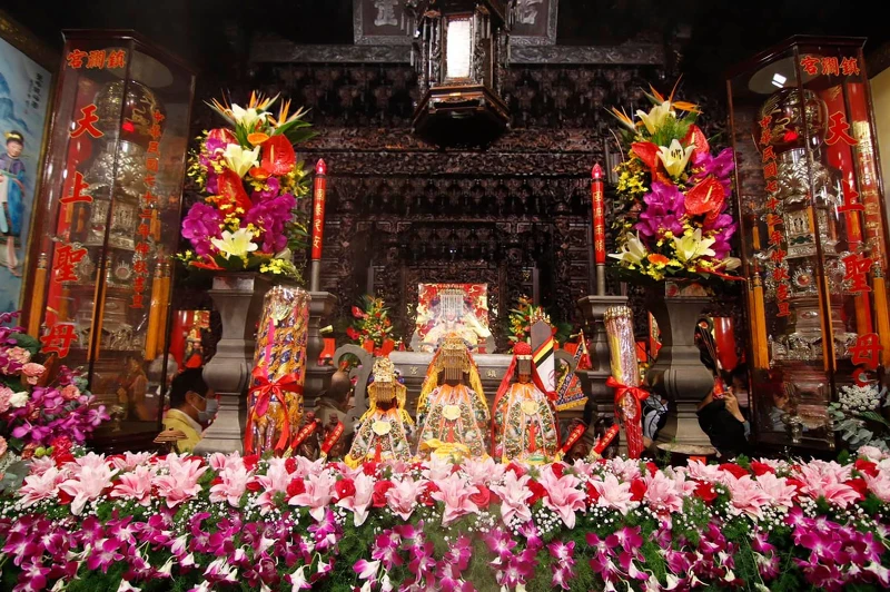 ▲大甲媽祖2022年4月8日晚間11點起駕遶境。(圖/翻攝自大甲鎮瀾宮Facebook粉絲專頁) ▲大甲媽祖2022年4月8日晚間11點起駕遶境。(圖/翻攝自大甲鎮瀾宮Facebook粉絲專頁)