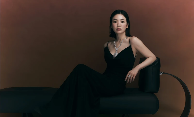 宋慧喬為珠寶品牌尚美Chaumet擔任大使多年，近期釋出2022年全新形象