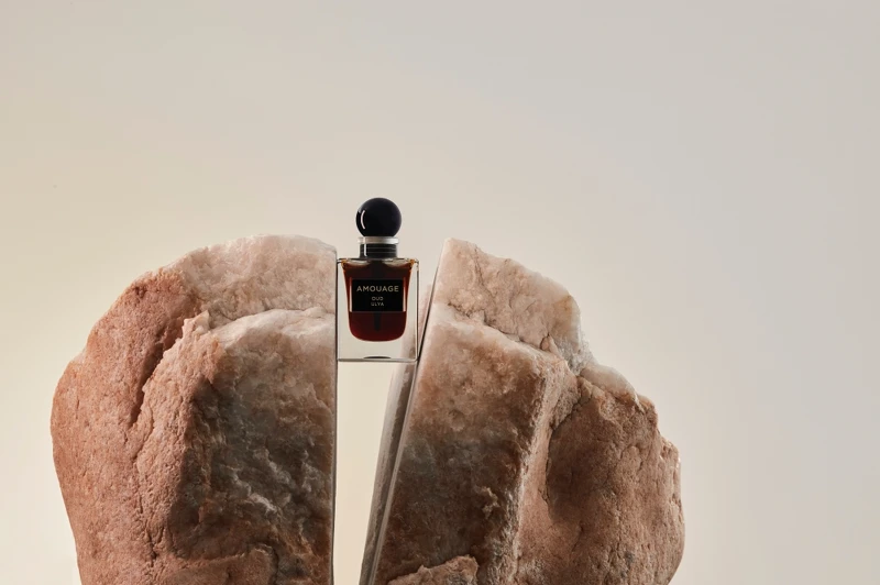 AMOUAGE烏利亞沉香ATTAR精油OUD ULYA 12ml,NT19,180。 AMOUAGE烏利亞沉香ATTAR精油OUD ULYA 12ml,NT19,180。