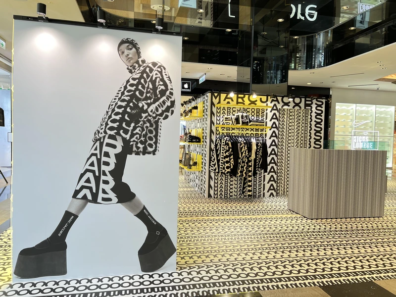 Marc Jacobs Monogram新光A11快閃店