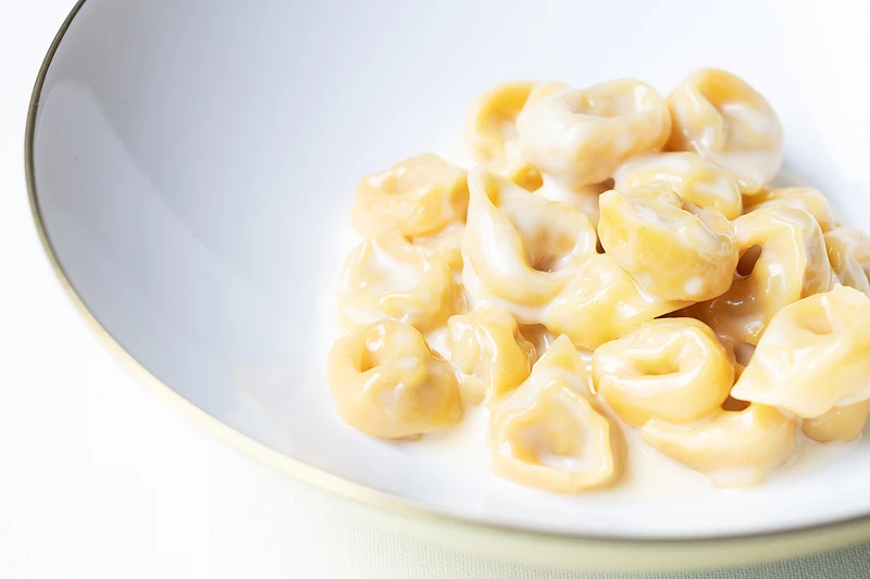 招牌菜 Tortellini with Parmigiano Reggiano Cream。 招牌菜 Tortellini with Parmigiano Reggiano Cream。