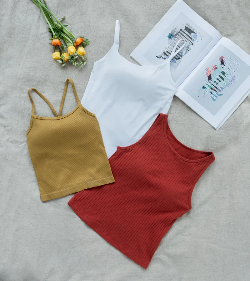 UNIQLO BRATOP罩杯式上衣系列 NT$790