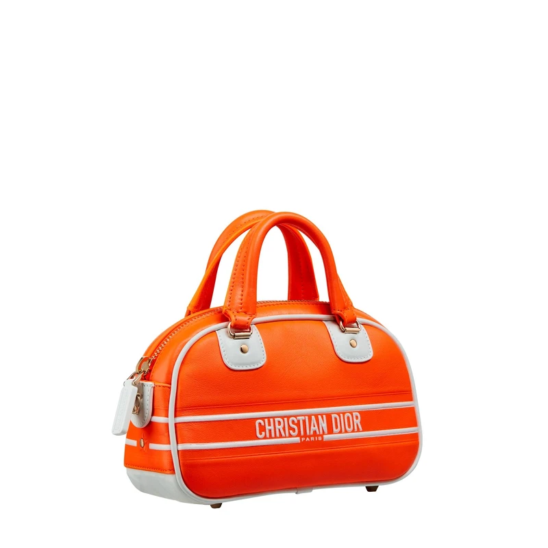 Dior Vibe Bowling Micro小牛皮提包，NT 93,000