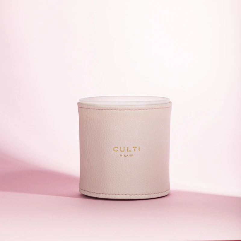 CULTI MILANO粉彩系列蠟燭系列的生態皮革套。