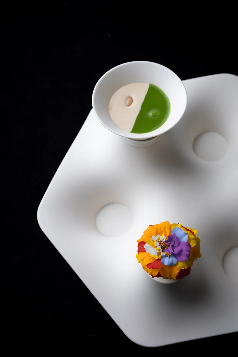 I AM HYBRID。  I AM HYBRID。