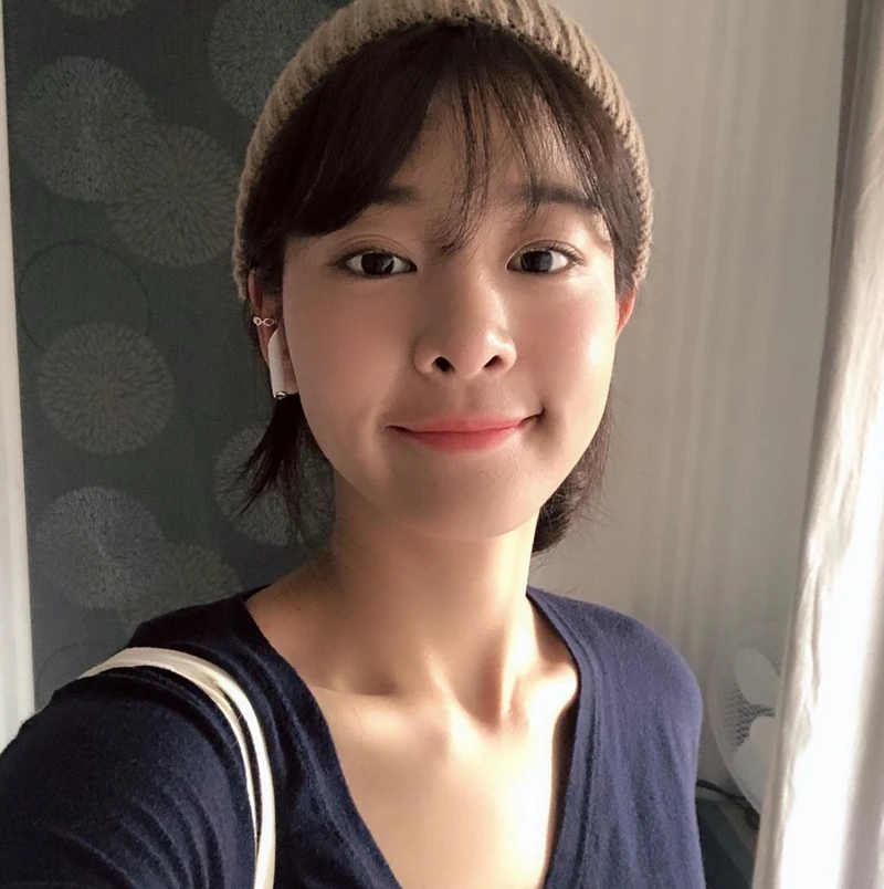 《社內相親》整形前鼻子較為寬扁