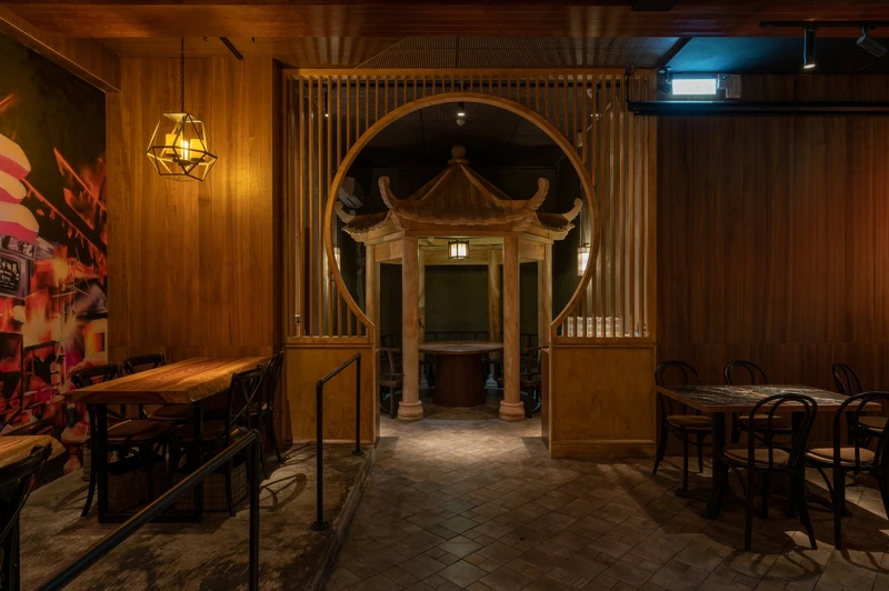 顯眼的涼亭座位區。